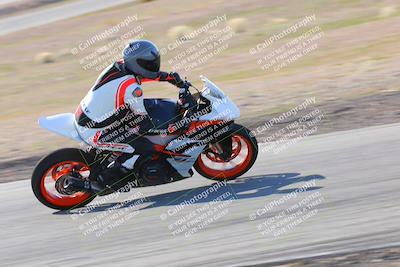 media/Feb-05-2023-Classic Track Day (Sun) [[c35aca4a42]]/Group 2/session 4 turn 4/